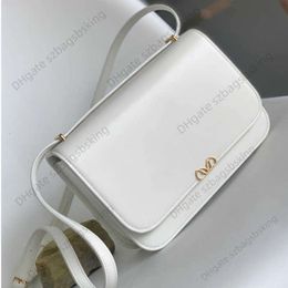 Fashion brand Shoulder Bag Women's Handbag Wallet Lowwe High-end genuine leather clamshell small square versatile crossbody bag