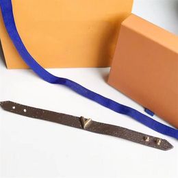 Fashion Jewelrys Stainless Steel Letter Charm Bracelets For Women Adjustable Old Flower Leather Bracelet Jewellery Gift231N