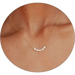 CAROVO Dainty Pearl Pendant Necklaces for Women 14k Gold Plated Barque Pearl Chain Necklace Delicate Handmade Cultured Pearl Necklace Everyday Jewellery for Gifts