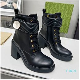 Autumn Women Fashion Short Boots Leather Handmade AnkleDesigner Comfortable Classic Simple Martin