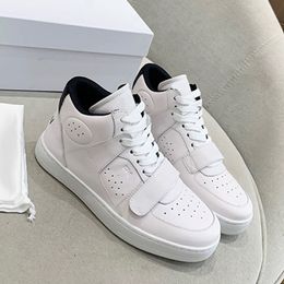 Mens CT-02 High Top Sneakers Ladies elegant elaborate Minimalist Breathable mesh inside Scratch Top Calfskin designer women Mid top sports shoes Chaussures de sport