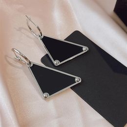 Womens Designer Hoop Earrings Fashion Triangle Earring Charm Mens Hoops Earrings Designers Jewelry Luxury Unisex P Earring Studs 2225w