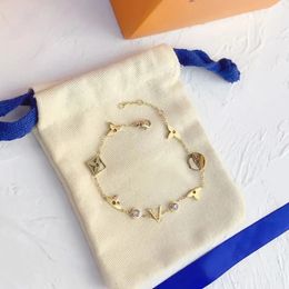 Designer Gold Plated Stainless Steel Flower Letter Pendants Lovers Wristband Cuff Chain Women Bracelet for Birthday Gift