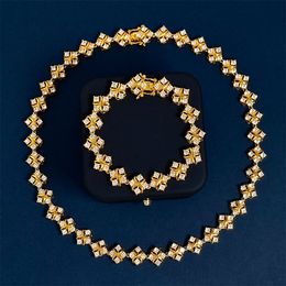 New designed Metal X Character Cross Women Bracelet Fashion Full Diamonds Luxury 18K gold crystal wedding Necklace Designer Jewelry TN01