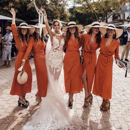 2023 Elegant Long Sleeve Bridesmaid Dresses Orange V-Neck Chiffon Ankle Length Robes de soiree Bridal Party Gowns Plus Size Prom Dress