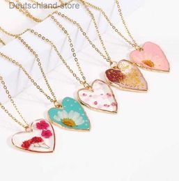Pendant Necklaces Neckalces fashion design Heart Love Necklace For Women Accessories nice Green Pink Jewelry Gift Q230908