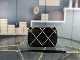Fashion Vintage Shoulder Bags Women Bags Designer Handbags Wallets for Leather Chain Bag Crossbody Bag 5 Colors Size 20x13x7CM