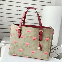 Heart-shaped Pattern Designers Handbag Totes C-bag Shoulder Tote Bag Womens Designer Luxury Fashion Bags Leather Large Capacity Shopping Purse 230111