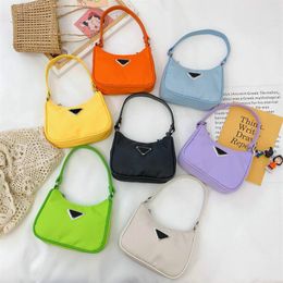 Kids designer Handbags Girl shoulder bag One Children Cute Casual Portable Messenger Accessories Bag Satchel Wallets Coin Purse284s