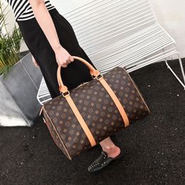 2023 Duffle bag Classic 45 50 55 Travel luggage for men real leather Top quality women crossbody totes shoulder Bags mens womens handbags