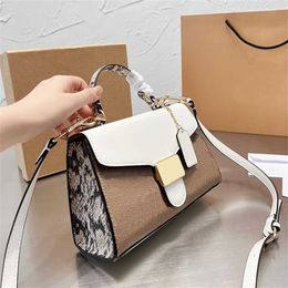 C-Bag Letter Designer Bags Fashion Shoulder Women Messenger Crossbody Classic Clutch Female Cross Body Tote Bag Solid Colour Wallet