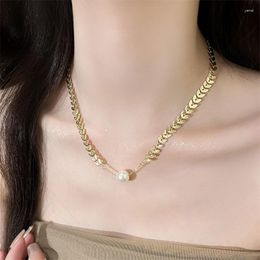 Choker 2023 Fashion Trend Unique Design Exquisite Light Luxury Gold Colour Pearl Necklace For Women Jewellery Party Premium Gift