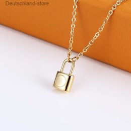 Pendant Necklaces New pendant necklace fashion designer design 316L stainless steel holiday gift for men and women Q230908