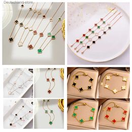 Pendant Necklaces 8 style Brand Flower Necklace 4/Four Leaf Clover with Diamonds Elegant bracelet for Woman Jewelry Gift High Quality no box Q230908