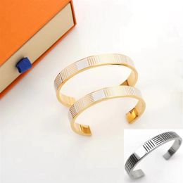 Europe America Style Fashion Damier Black Cuff Bangle Men Women Lady Gold Silver-colour Metal Engraved V Initials Bracelet M62492298m