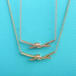 Womens Knot drill Necklace Designer Jewelry for women Diamonds Necklace Complete Brand as Wedding Christmas Gift3147