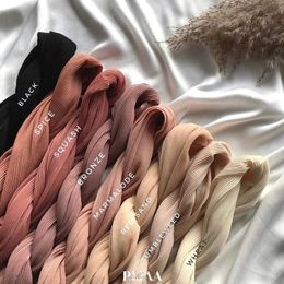 Scarves Solid Pleated Chiffon Scarf Stripe Muslim Women Hijab Wrinkle Shawls Wrap Woman Plain Crinkle Turbante Long Headband Maxi 230909