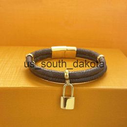 Chain Fashion Magnet Lock Leather Bracelets Unisex letter lover Charm Bracelet classic designer jewelry Gift x0909C240410