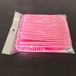 Wholesale of women's exclusive hair curly plastic large toothed combs by manufacturers