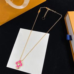 Brand New Chihuahua Pendant Necklace Classic Luxury Designer Necklace for Women High Quality Stainless Steel Plating 18K Gold Neck203Y