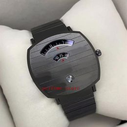 brand watch Grip 35MM Quartz SS black Dial G G-Engraved Women's Watch YA157403319K