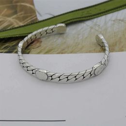 Bangle New Fashion High Quality Striped Letter Bracelet Simple Unisex Universal Silver Plated Retro Bracelet Supply NRJ352b