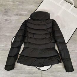 Women's Jackets Winter Ladies Short Down Jacket Golf Stand Collar Slim Fit Thin White Goose Thickened 230908