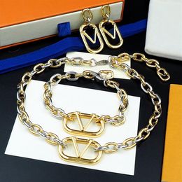 Europe America Fashion Everyday Chain Necklace Bracelet Earrings Lady Womens Gold Silver-color Metal Hollow Out V Initials Charms 238B