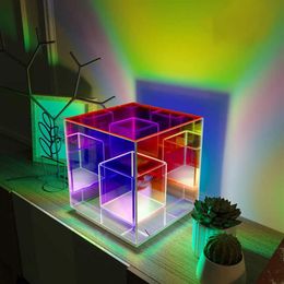 Table Lamps Decorazione cubo luce notturna rgb atmosfera corlorful acrilico cubo magico lampada da tavolo ristorante illuminazione301F