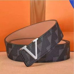 High Quality girdle Smooth Buckle mens belts Luxury fashion brand for men and womens belt Designers Big buckles Printing Business strap classic waistband with box S4