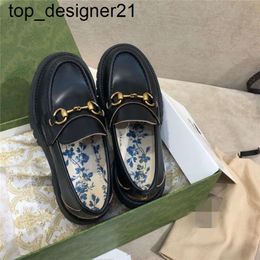 New 23ss Women Chunky heels 5CM Single shoes Embroidery leather fashion metal button luxury classic business loafers womens shoes