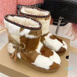 designer women Luxury Horse hair Snow boots sexy winter leather cold protection Beaded decoration casual shoes comfortable Round head thick bottom boots