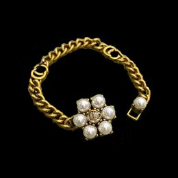 Pearl Gold Bracelet Vintage Metal Chain Bracelet Summer New Charm Love Jewelry High Quality Bracelet With Designer Logo Wedding Love Gift Jewelry