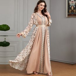 2023 Modest Muslim Mother of The Bride Dress A Line elegant V Neck long sleeves Chiffon Two Piece Tiers Wedding Guest Dresss Evening Gown cocktail celebrity prom dress