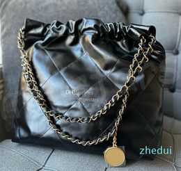 Designer Bag MirrorHandbag Women Chain Shiny Leather Crossbody Pearl Metal Embellished Ladies Handbags Shoulder Bags Wallet