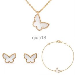 Pendant Necklaces Designer necklace bracelet earrings luxury Jewellery butterfly necklaces for women White Shell rose gold pendant Wedding gift stainless steel who