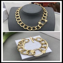 Designer Necklaces Set Bracelet For Women Big Chain Luxury Jewellery Gold Necklace Bracelets Head Mens Brands V Wedding Hip Hop Box 220c