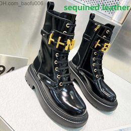 Boots Boots booties Luxury Designer Gold Metal Buckle Decoration Cowskin Low Heel Lace Up Round Toes Zip Monolith chelsea With Woman Motorcycle Q230909