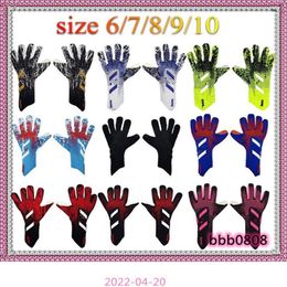 4MM Goalkeeper Gloves Finger Protection Professional Men Football Gloves Adults Kids Thicker Goalie Soccer glove328s215y