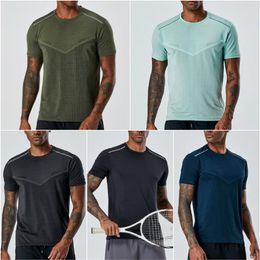 LL-A19 Yoga Outfit Mens Gym Clothing Summer Exercise & Fitness Wear Sportwear Train Running Loose Short Sleeve Train Shirts Outdoo244s