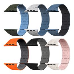 Watch Bands AP Sile Magnetic Loop Wristband Link Band Strap band for Apple Series 3 4 5 6 7 8 9 SE Ultra i 38 40 41 42 44 45 49mm Q240514