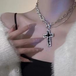 Pendant Necklaces Gothic Punk Cross Barbed Thorns Chain Choker Necklace for Women Men Unisex Hip Hop Grunge Y2K Jewelry Gifts 230908