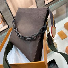 2021 Wallet Shoulder Crossbody Bag Interior Slot Pocket Luxurys Designers Bags Fanny Large Messenger Lash package Handbags PursesP245m
