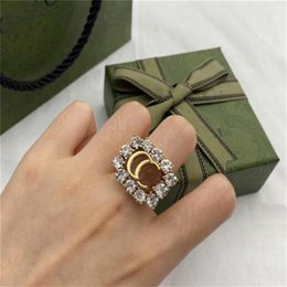 Luxurys Desingers Ring Ladies Classic Diamond Letter Ring Simple Open Mouth Rings Birthda Gift Female Male288g