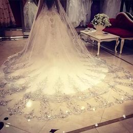 Sparkle Cathedral Length Bridal Veils Crystal Beaded Lace Appliques Luxury Long Tulle Wedding Veil Ivory White Colour 2023 Marriage280n