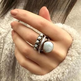 Solitaire Ring Huitan Vintage Imitation Pearl Women Rings Two Tone Metal Accessories Antique Colour Versatile Y2K Girl Finger Party Jewellery 230908