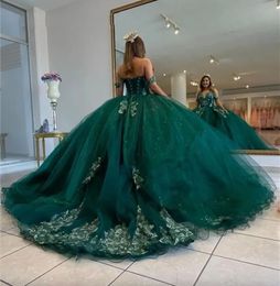 Green Off The Shoulder Ball Gown Puffy Sweet 16 Dress Beaded Quinceanera Dresses Lace Up Back 15 Year Party Evening Gowns