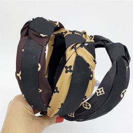 23ss 3color Luxury Designers Headbands Women PU Leather Wide Edges Letter Hair Hoop Headwrap Fashion Outdoors Recreation Hair Acce314v