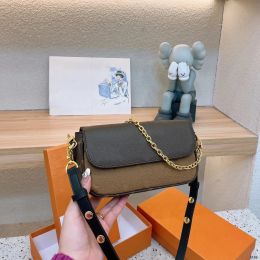 AAAAAAA WALLET ON CHAIN IVY Women Bags Designers Bags Shoulder Bag Mini Handbags Pochette Accessories Crossbody Wallet Womens Purses Card Holder Messenger Purse