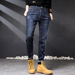 Retro Ground White Cat Beard Stretch Jeans Mens Youth Autumn Cold-Proof Conventional Soft Men Skinny Tappered Pants